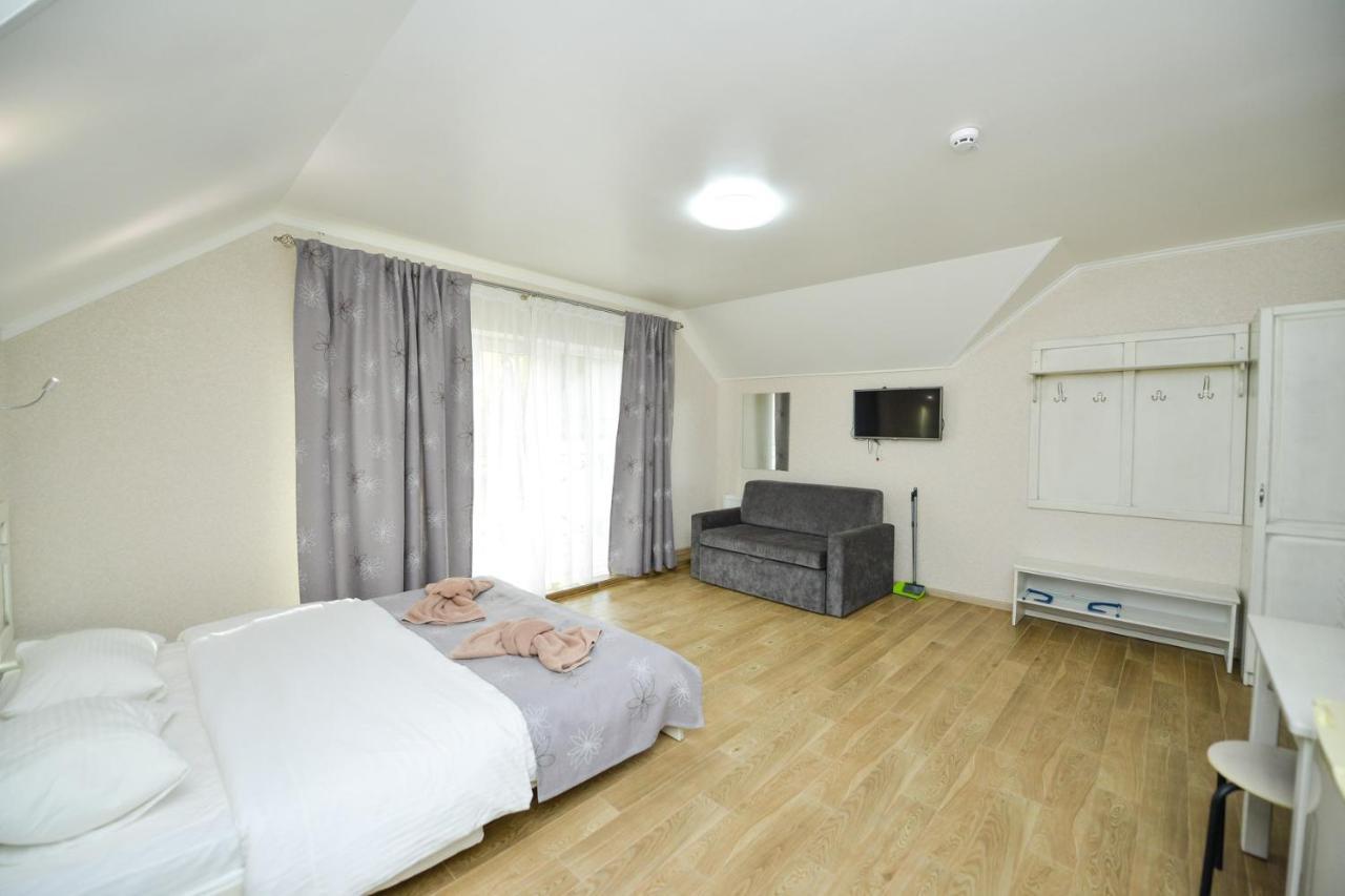Forest Hotel Polis'ke Dış mekan fotoğraf